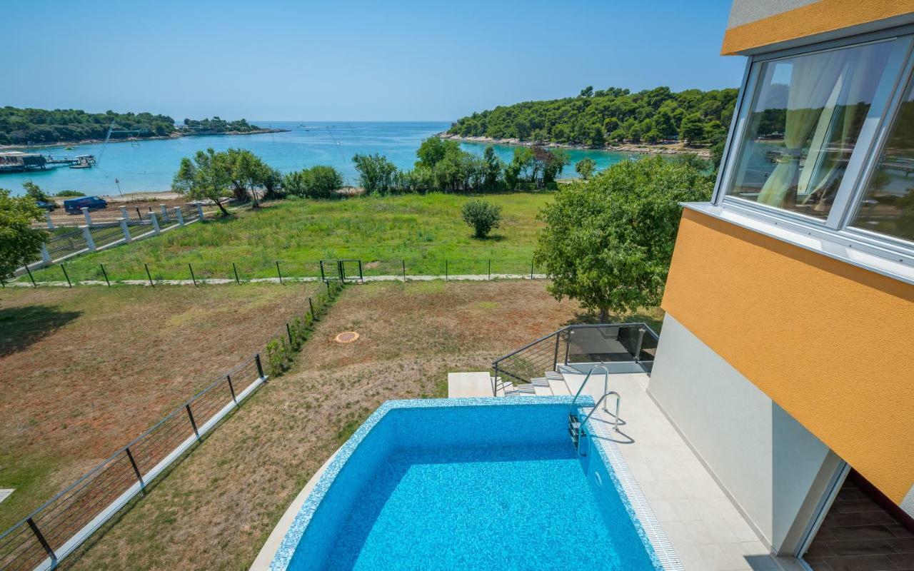 Villa Magnolija Пула Экстерьер фото